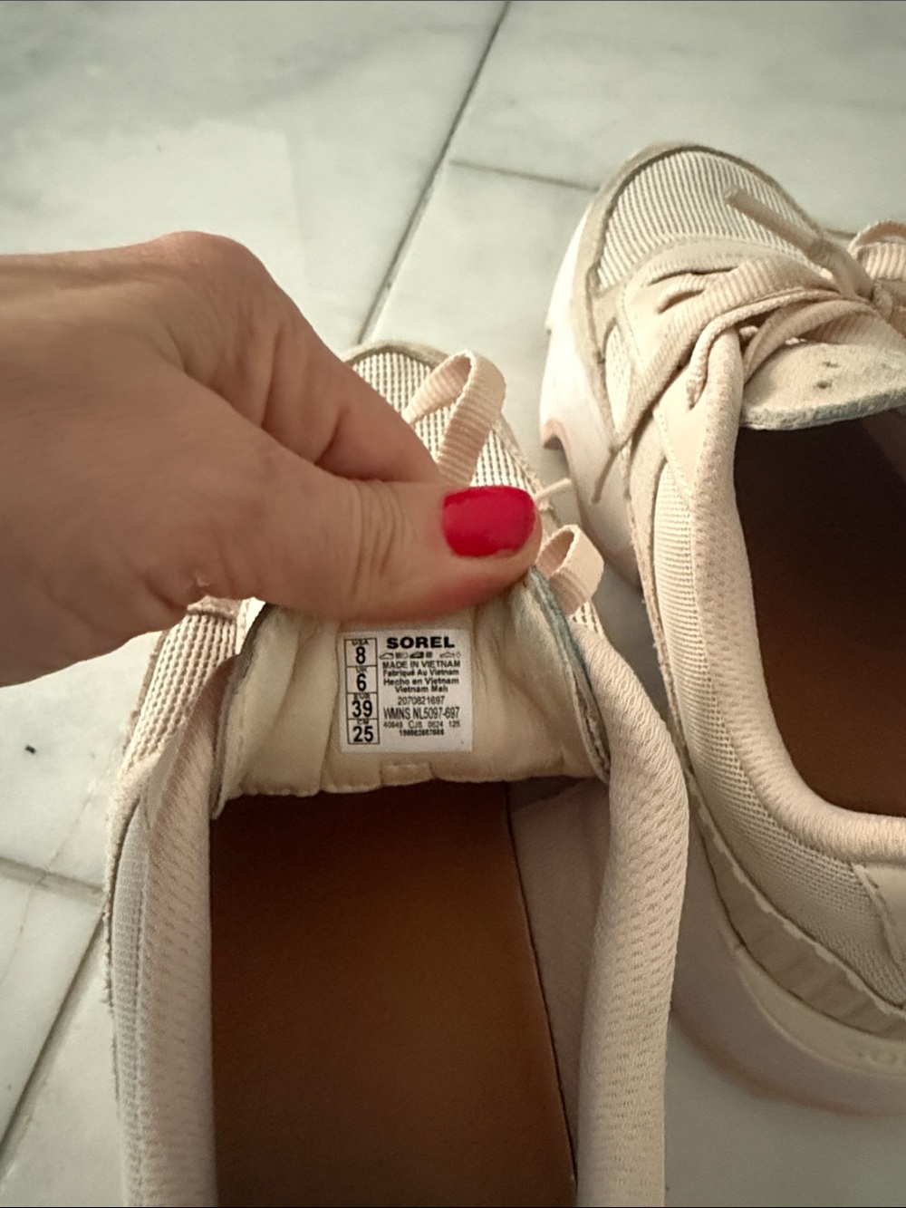 Sorel Women's Light Beige Chunky Platform Sneakers - Picture 4 of 6